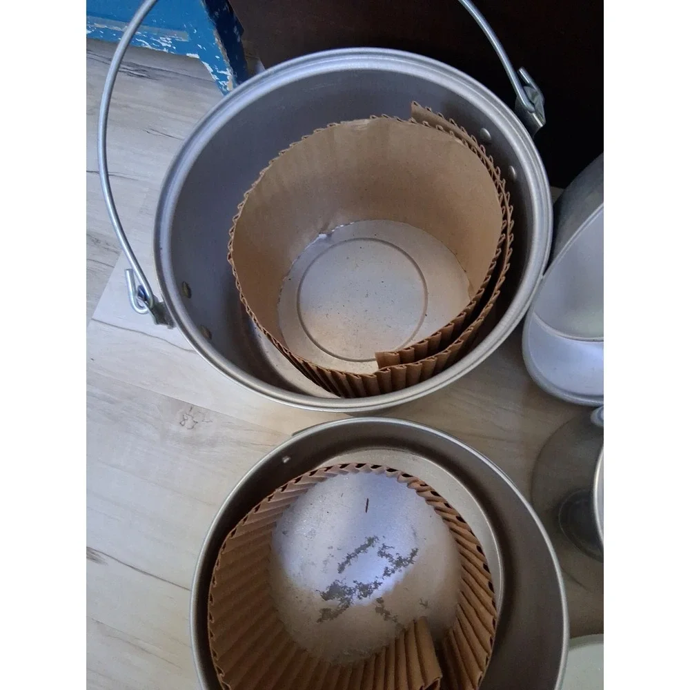 Vintage Mirro Aluminum Camping Mess Kit For 4